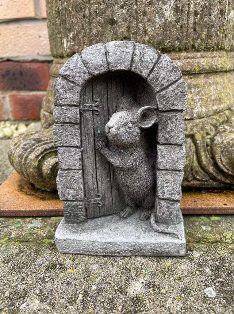 The best gardening gifts and present ideas for 2024 Mouse Door Stone Statue 1 763x1024 - The best gardening gifts and present ideas for 2024