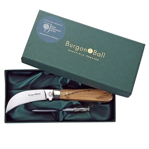 Brilliant gardening gifts for men - 2024 Guide burgon and ball classic pruning knife and mini steel presentation set 01 large - Brilliant gardening gifts for men - 2024 Guide